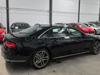 Usado Audi A8 262 CV (192 kW) 2017 Negro Berlina