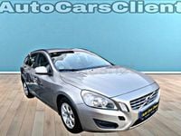 Usado Volvo V60 Kinetic 115 CV (84 kW) 2012 Gris / plata Familiar