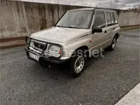 Usado Suzuki Vitara 90 CV (66 kW) 2002 Beige SUV