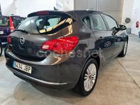 Usado Opel Astra Excellence 110 CV (80 kW) 2015 Gris / plata Berlina