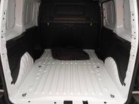 Usado Peugeot E-Partner 100 kW (136 CV) 2023 Blanco Monovolumen