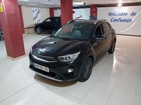 Usado Kia Stonic 100 HP (73 kW) 2020 Preto SUV