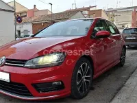 Usado VW Golf VII Sportline 110 CV (80 kW) 2018 Rojo Familiar