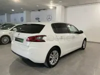Occasion Peugeot 308 Allure 130 PK (95 kW) 2021 Wit Sedan
