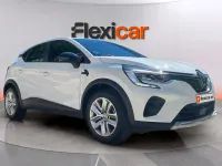 Usado Renault Captur Equilibre 101 CV (74 kW) 2023 Blanco SUV