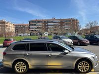 Usado VW Passat Advance 150 CV (110 kW) 2019 Gris / plata Familiar