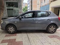 Usado Seat Ibiza Style 105 CV (77 kW) 2014 Gris Utilitario