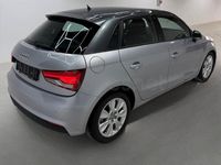 Usado Audi A1 Sportback 116 CV (85 kW) 2016 Gris / plata Utilitario