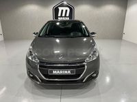 Usado Peugeot 208 Style 100 CV (73 kW) 2018 Gris / plata Utilitario