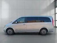 Usado Mercedes Viano 204 CV (150 kW) 2008 Gris / plata Monovolumen