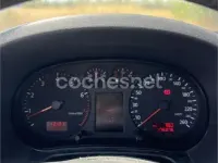 Usado Audi A3 Ambiente 101 CV (74 kW) 2001 Gris / plata Utilitario