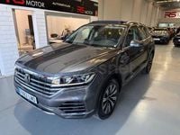 Usado VW Touareg 381 CV (280 kW) 2021 Gris / plata SUV