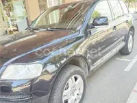 Usado VW Touareg 220 CV (161 kW) 2003 Negro SUV