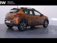 Usado Dacia Sandero Expression 91 CV (66 kW) 2023 Naranja Berlina