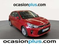 Usado Kia Rio 84 CV (61 kW) 2019 Rojo Utilitario
