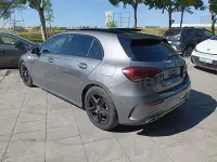 Usado Mercedes A180 116 CV (85 kW) 2018 Gris / plata Berlina