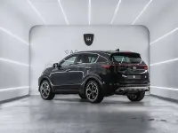 Usado Kia Sportage GT-Line 136 CV (100 kW) 2021 Negro SUV