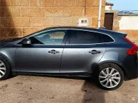 Usado Volvo V40 Summum 177 CV (130 kW) 2012 Negro Utilitario