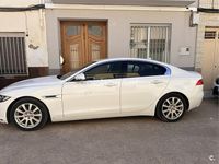 Usado Jaguar XE Prestige 180 CV (132 kW) 2015 Blanco Berlina
