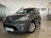 Usado Citroën C3 Exclusive 90 CV (66 kW) 2010 Gris