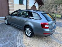 usado Skoda Octavia Combi 1.6TDI CR Ambition 105