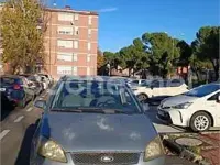 Usado Ford C-MAX Trend 109 CV (80 kW) 2004 Gris / plata Monovolumen
