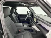 Usado Land Rover Defender SE 249 CV (183 kW) 2023 Negro SUV