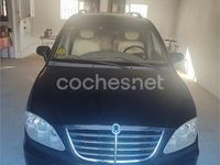 Usado Ssangyong (KGM) Rodius 165 CV (121 kW) 2009 Negro Monovolumen