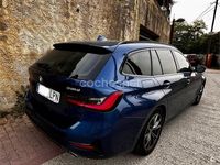 Usado BMW 318 M Sport 150 CV (110 kW) 2021 Azul Familiar