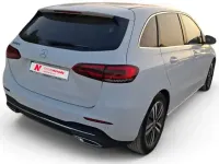 Usado Mercedes B200 150 CV (110 kW) 2022 Blanco Utilitario