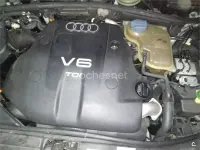 Usado Audi A4 150 CV (110 kW) 1998 Gris / plata Berlina