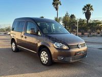 Usado VW Caddy Comfortline 102 CV (75 kW) 2012 Marrón Monovolumen