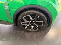 Usado Renault R5 Techno 110 kW (150 CV) 2026 Verde Utilitario
