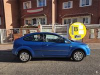 Usado Ford Focus Trend 90 CV (66 kW) 2006 Azul Berlina