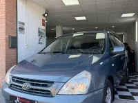 Usado Kia Carnival 185 CV (136 kW) 2009 Gris / plata Monovolumen