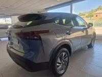 Usado Nissan Qashqai Acenta 158 CV (116 kW) 2021 Gris SUV
