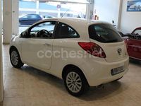 Usado Ford Ka Trend 69 CV (50 kW) 2016 Blanco Berlina