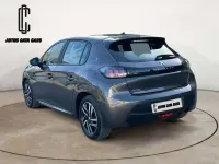 Usado Peugeot 208 Active 102 CV (75 kW) 2020 Gris Utilitario