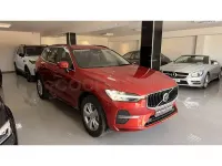 Usado Volvo XC60 Core 197 CV (144 kW) 2025 Rojo SUV