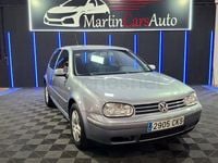 Usado VW Golf IV Highline 105 CV (77 kW) 2003 Gris / plata Berlina