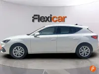 Usado Seat Leon Style 116 CV (85 kW) 2025 Blanco Familiar