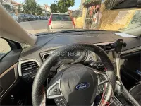 Usado Ford Mondeo Vignale 240 CV (176 kW) 2016 Negro Familiar