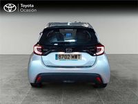 Usado Toyota Yaris Hybrid Active 116 CV (85 kW) 2024 Monovolumen