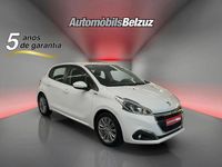 Usado Peugeot 208 Signature Sky 83 CV (61 kW) 2018 Blanco Utilitario