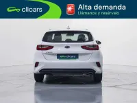 Usado Kia Ceed 101 CV (74 kW) 2021 Blanco Utilitario