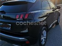 Usado Peugeot 3008 Allure 120 CV (88 kW) 2017 Negro SUV
