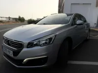 Usado Peugeot 508 Allure 120 CV (88 kW) 2019 Gris Berlina