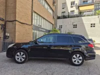 Usado Subaru Outback 165 CV (121 kW) 2010 Negro Familiar