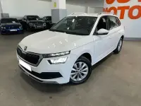 Usado Skoda Kamiq Ambition 110 CV (80 kW) 2022 Blanco SUV