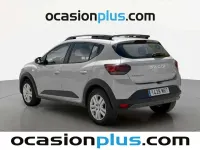 Usado Dacia Sandero Expression 91 CV (66 kW) 2024 Gris Utilitario